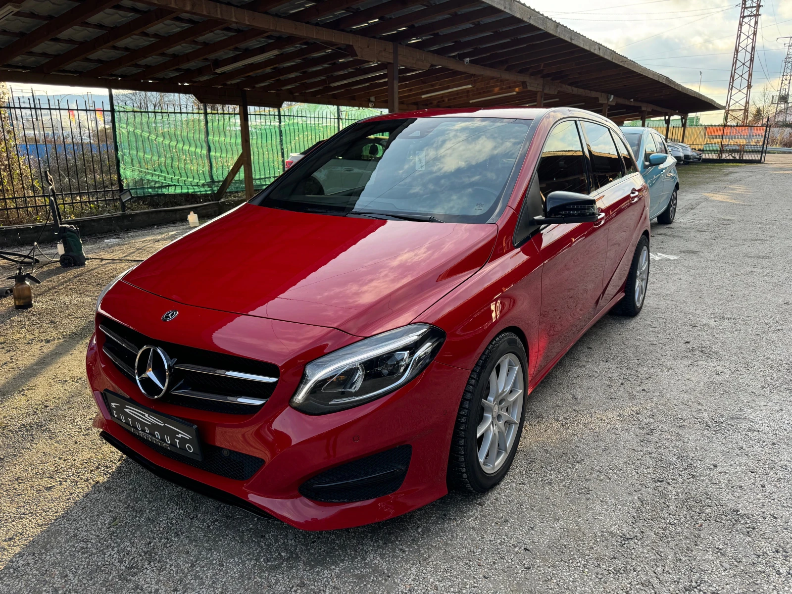 Mercedes-Benz B 220 4MATIC, УНИКАТ, внос ШВЕЙЦАРИЯ - изображение 5