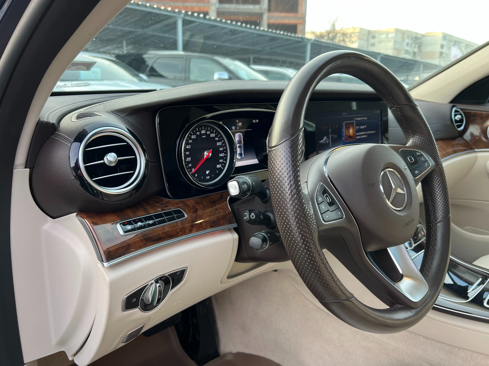 Mercedes-Benz E 300 9G-TRONIC  4MATIC | Mobile.bg   11