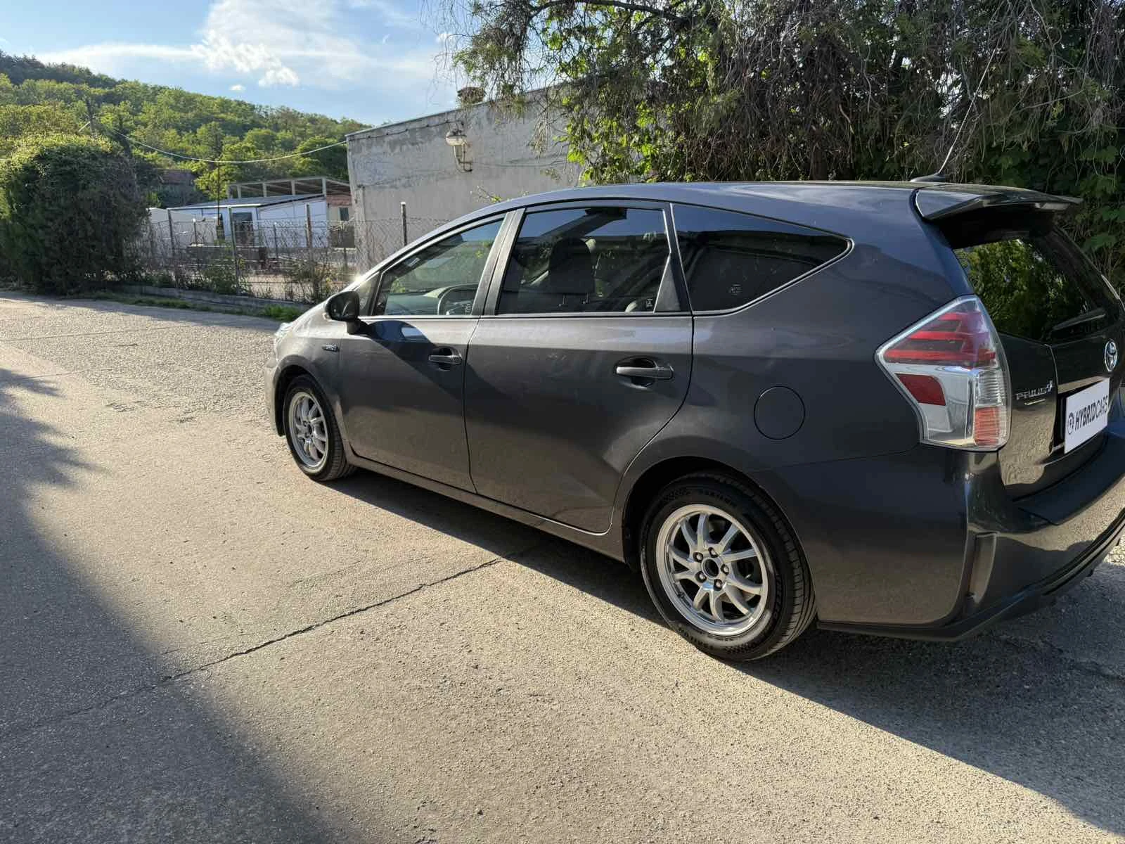 Toyota Prius Prius+  - изображение 6