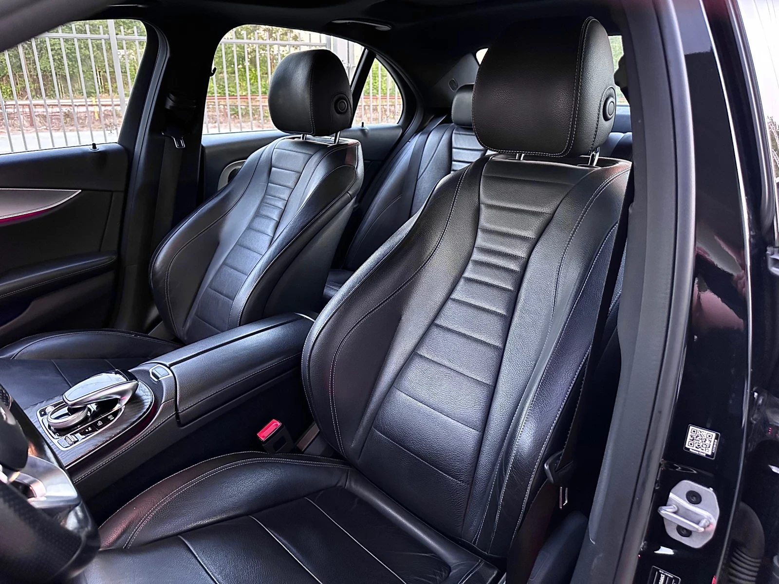 Mercedes-Benz E 220 AMG LINE* PANO* DIGITAL*  | Mobile.bg   12