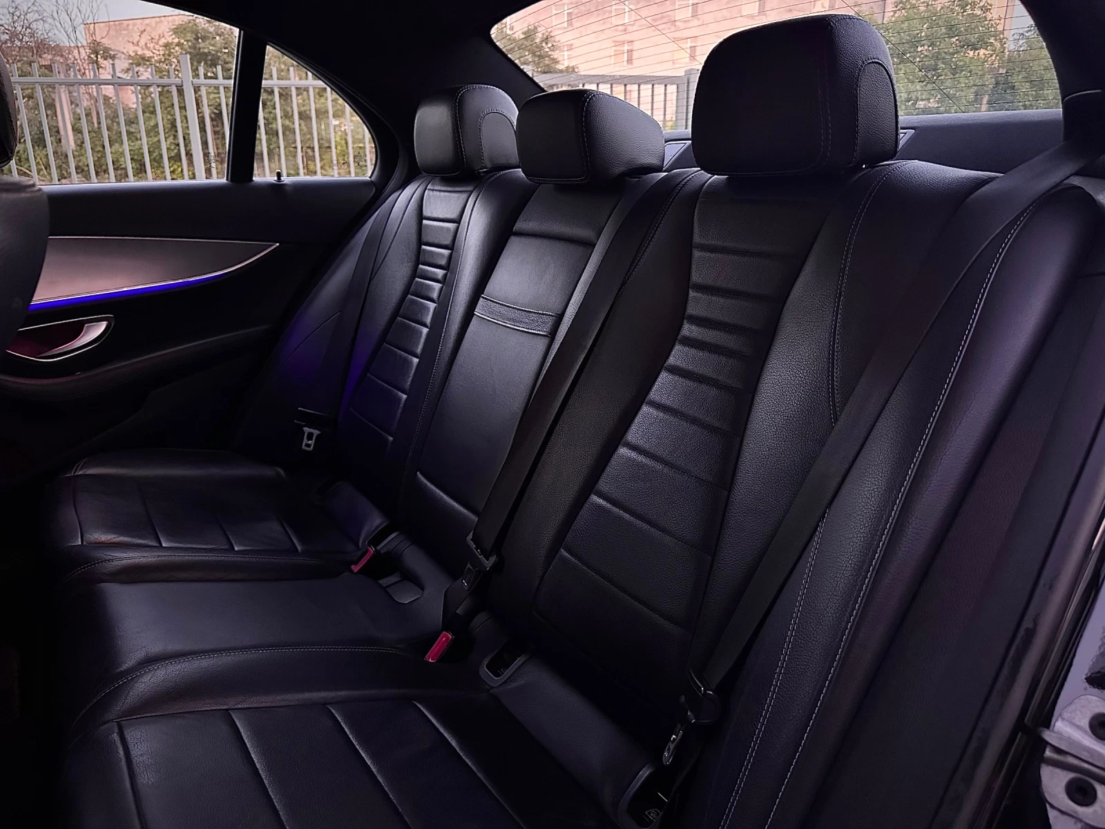 Mercedes-Benz E 220 AMG LINE* PANO* DIGITAL*  | Mobile.bg   13