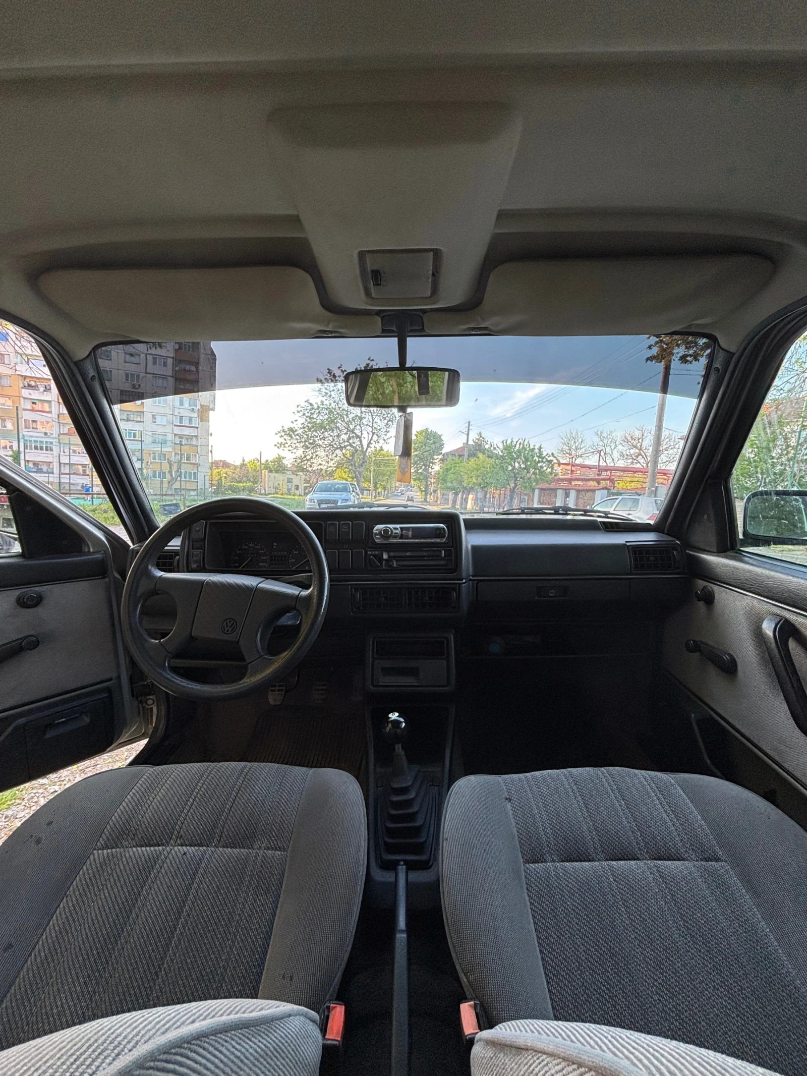 VW Golf 1.6 cl - изображение 7