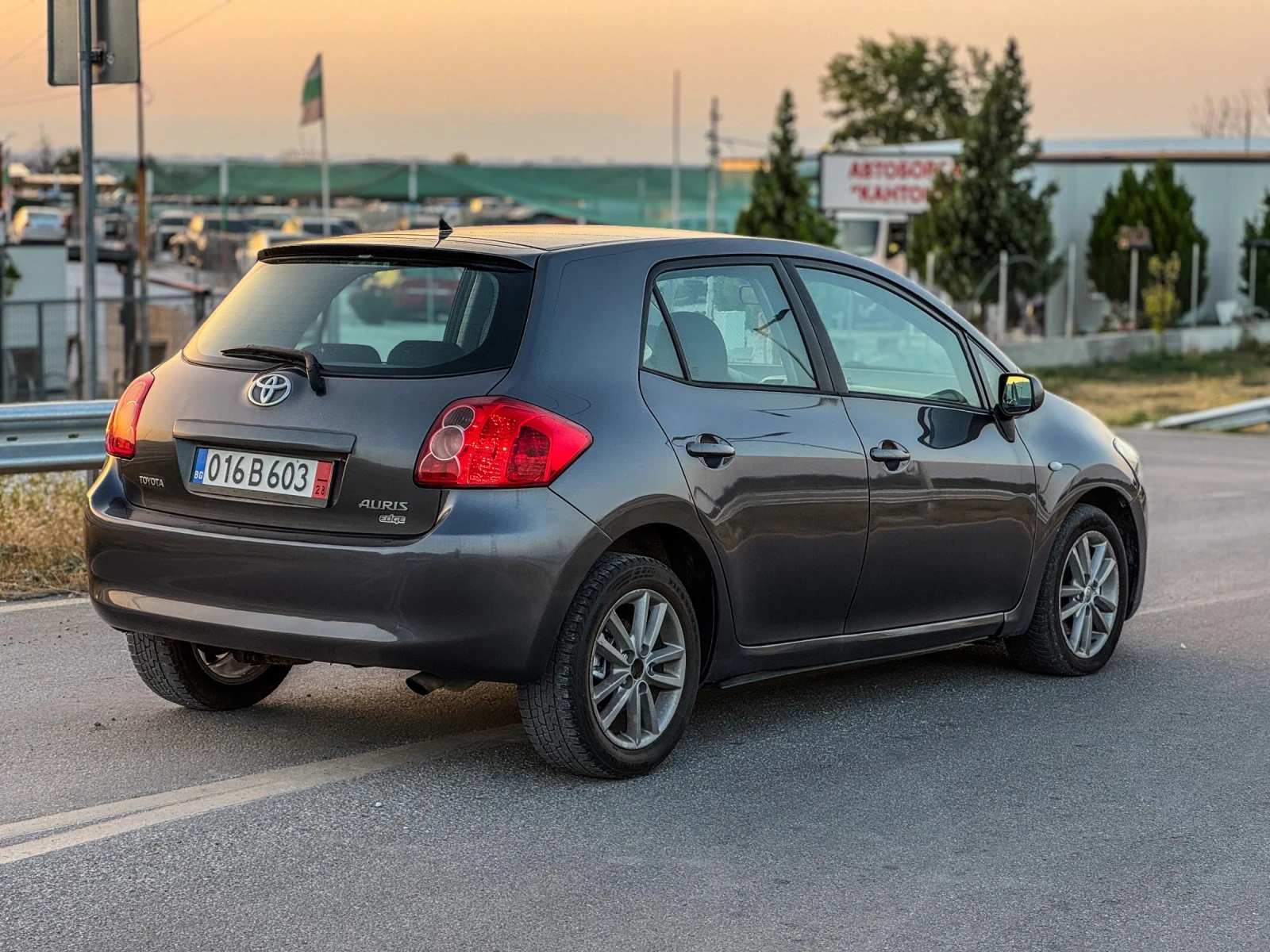 Toyota Auris 2.0 D-4D 125к.с.  - изображение 4