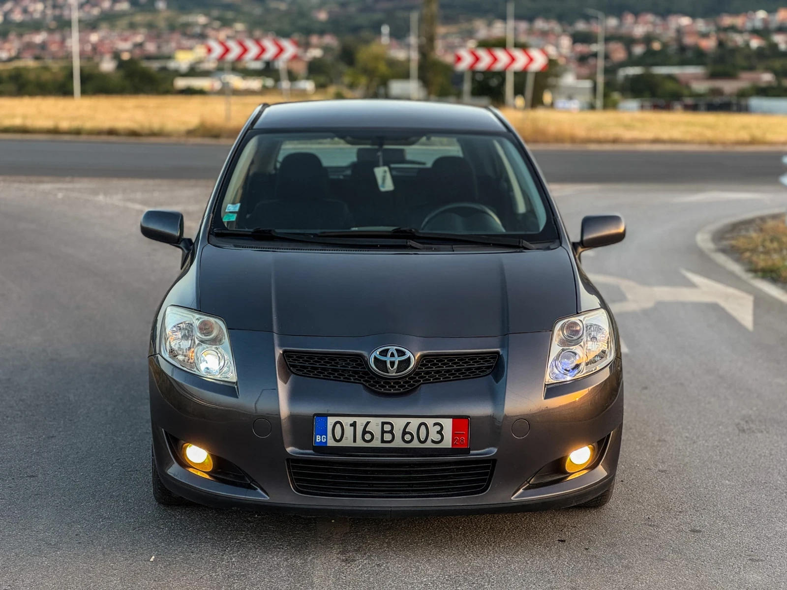 Toyota Auris 2.0 D-4D 125к.с.  - изображение 2