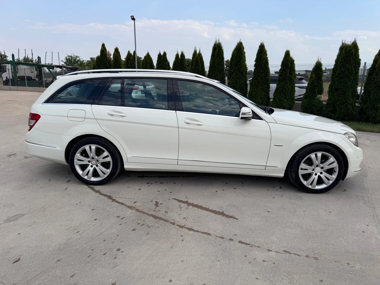 Mercedes-Benz C 220 * TOP* NAVI*  - изображение 4