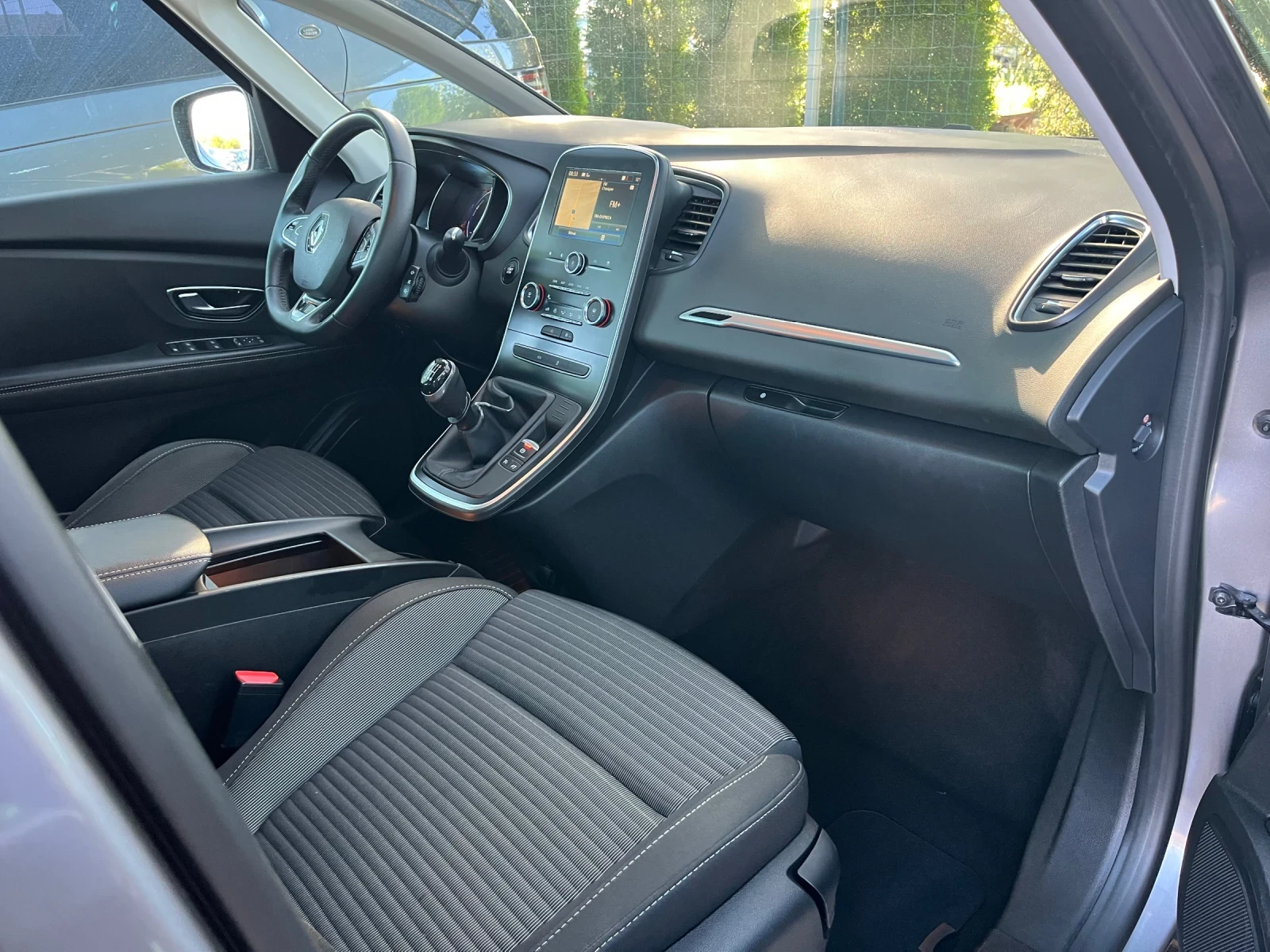 Renault Scenic  - изображение 5