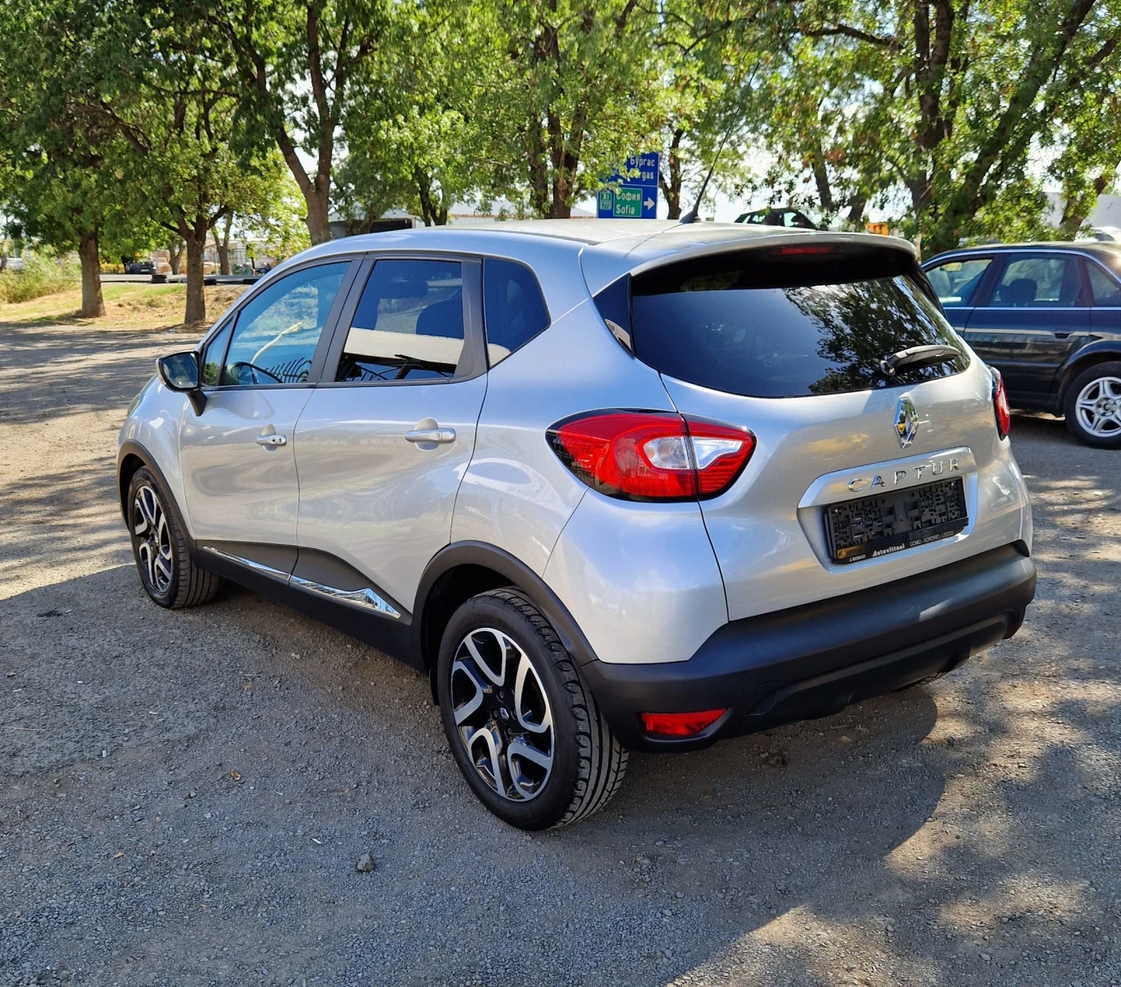 Renault Captur 1.5DCI 90к.с  NAVI - изображение 4