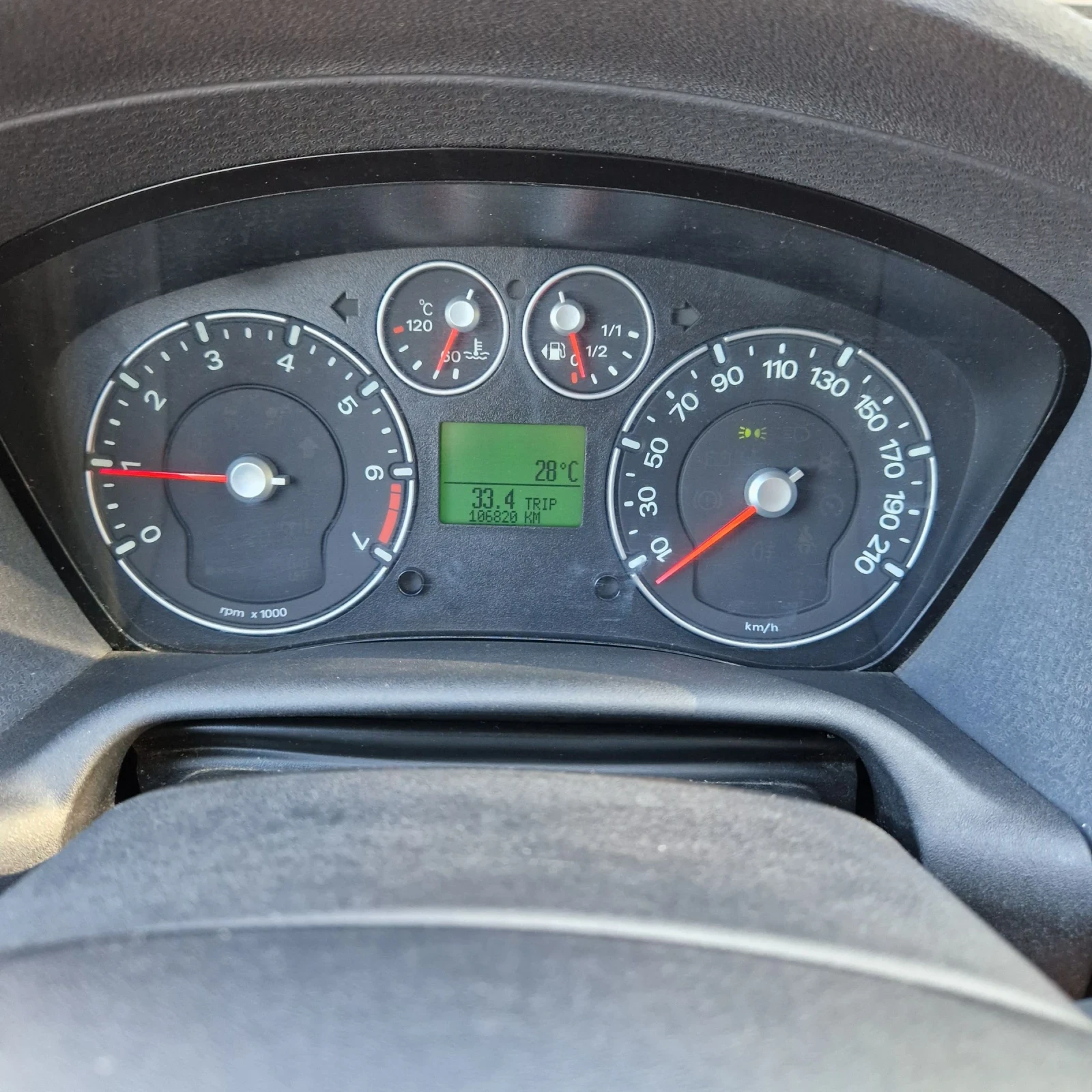 Ford Fusion 1.4i EcoSport - изображение 10