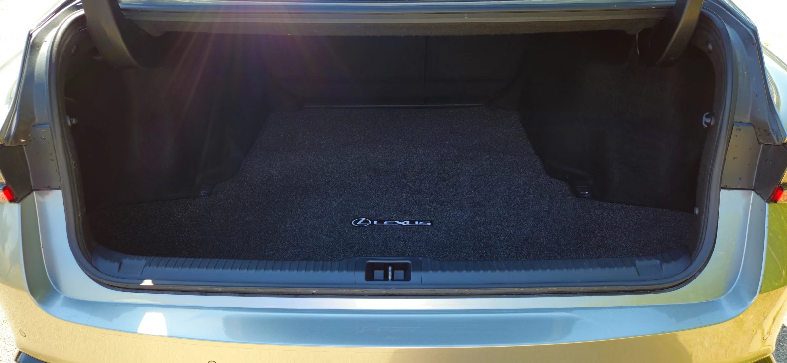 Lexus IS 350 F-SPORT; RWD; 3500cc V6; 311hp | Mobile.bg   11