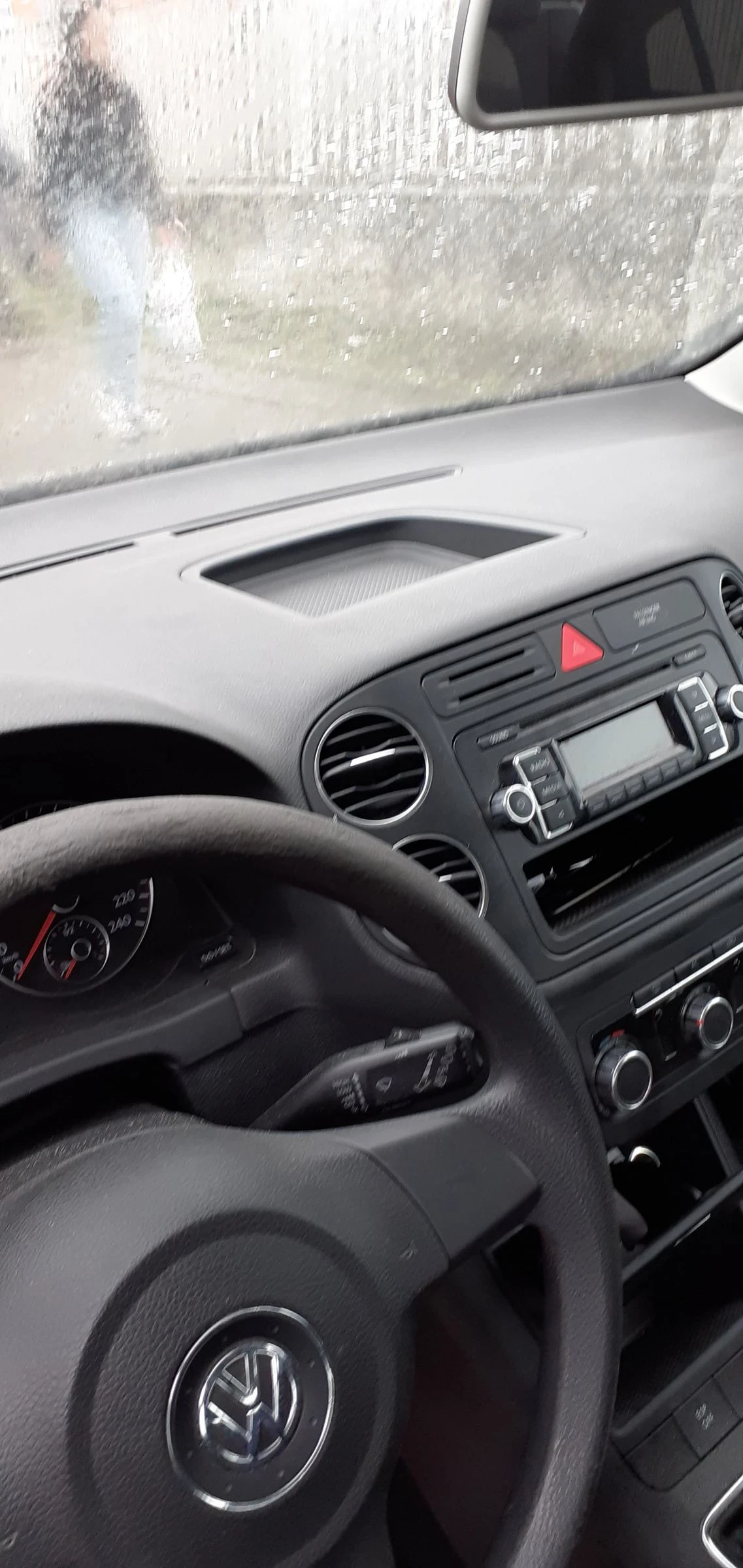 VW Golf Plus VI  1.6 TDI  105 k.c  | Mobile.bg � ����������� 5