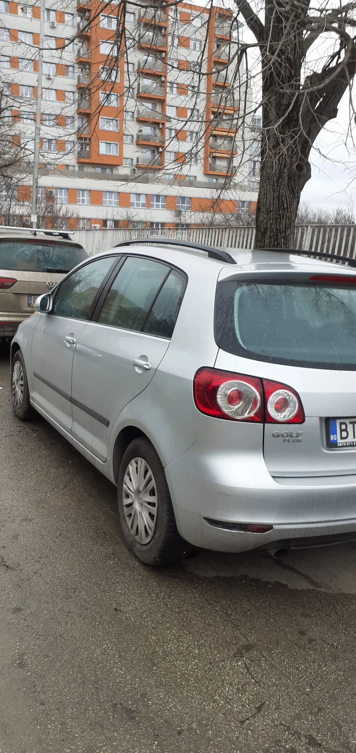 VW Golf Plus VI  1.6 TDI  105 k.c  | Mobile.bg � ����������� 2