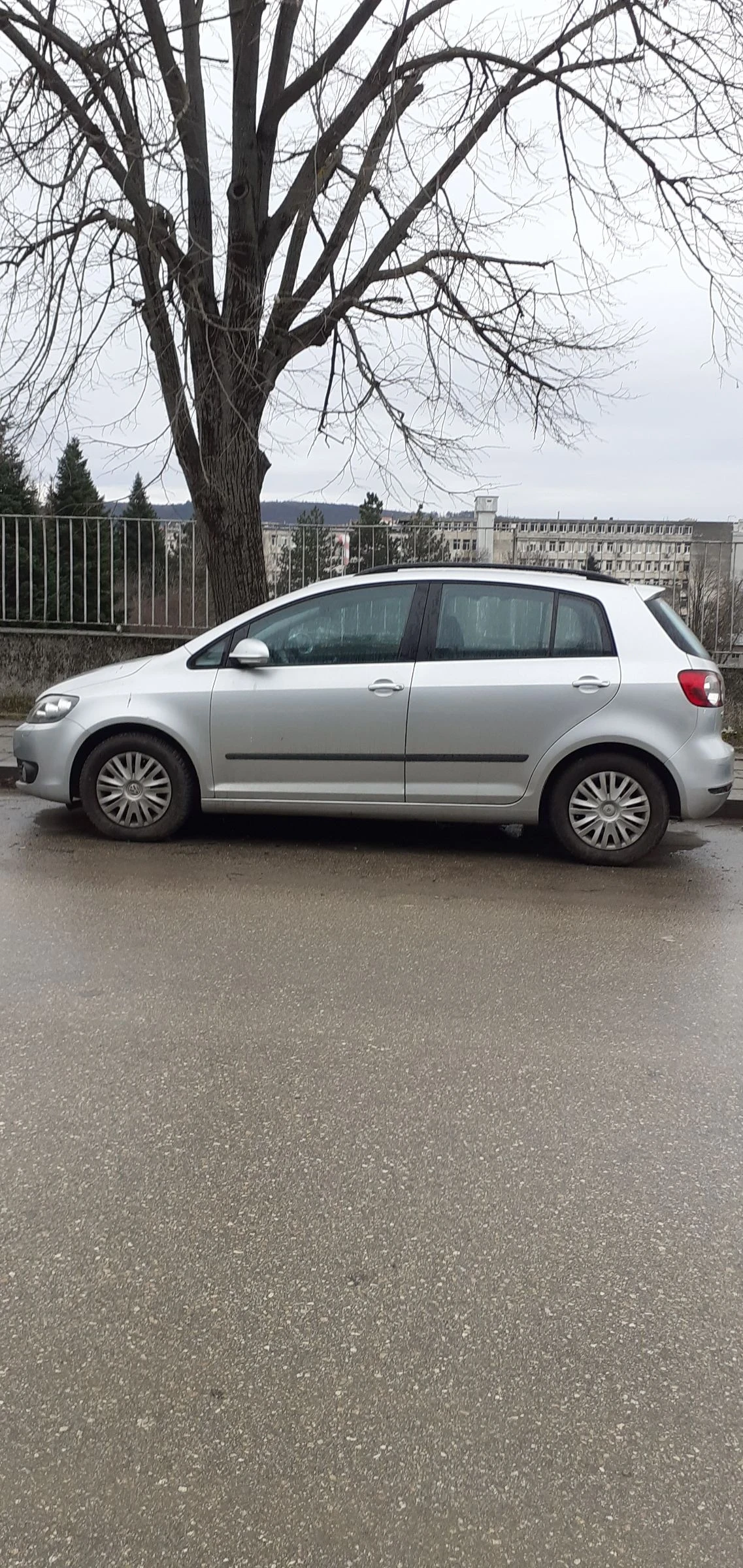VW Golf Plus VI  1.6 TDI  105 k.c  | Mobile.bg � ����������� 1