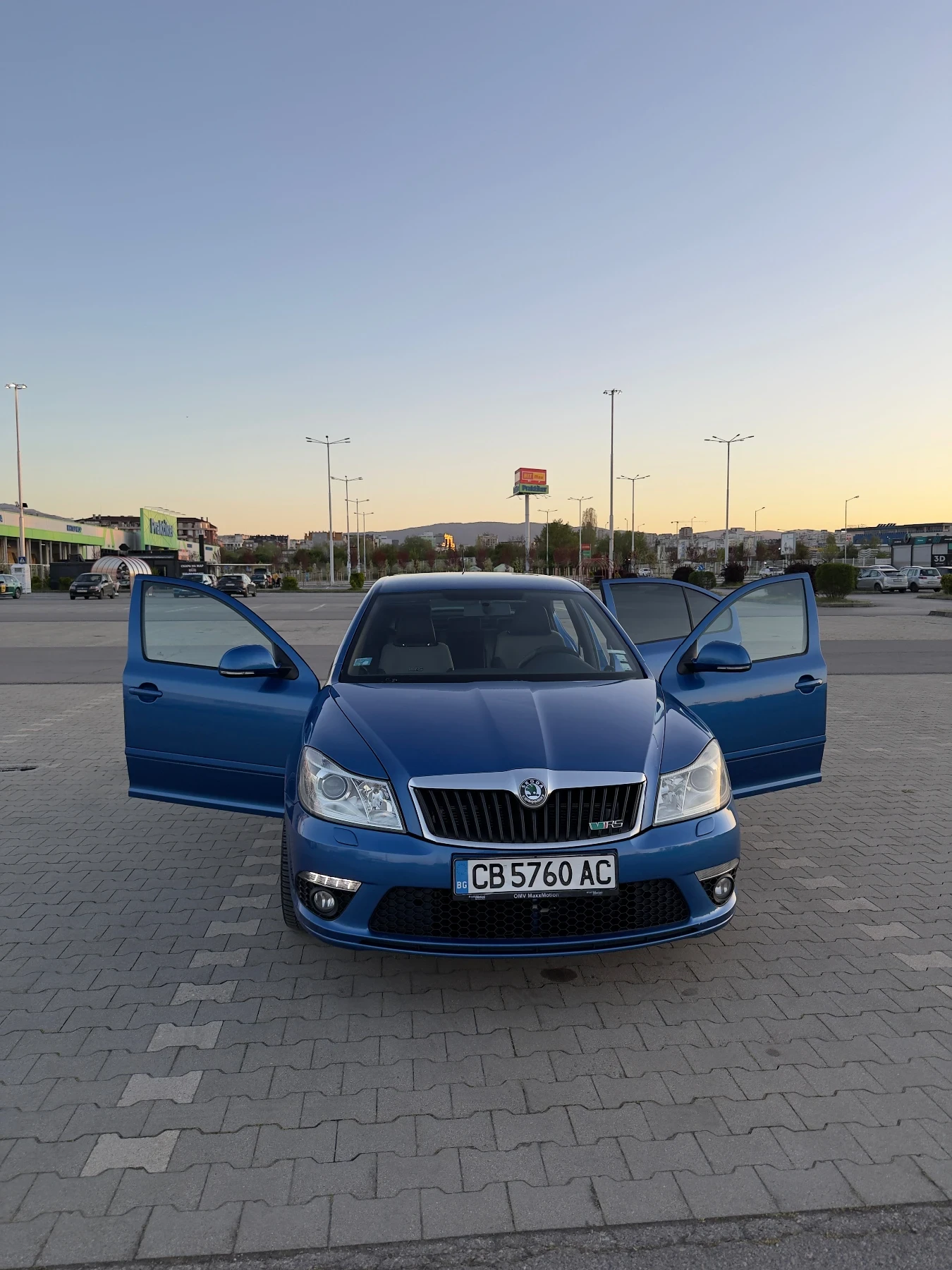 Skoda Octavia VRS, снимка 7 - Автомобили и джипове - 54322765