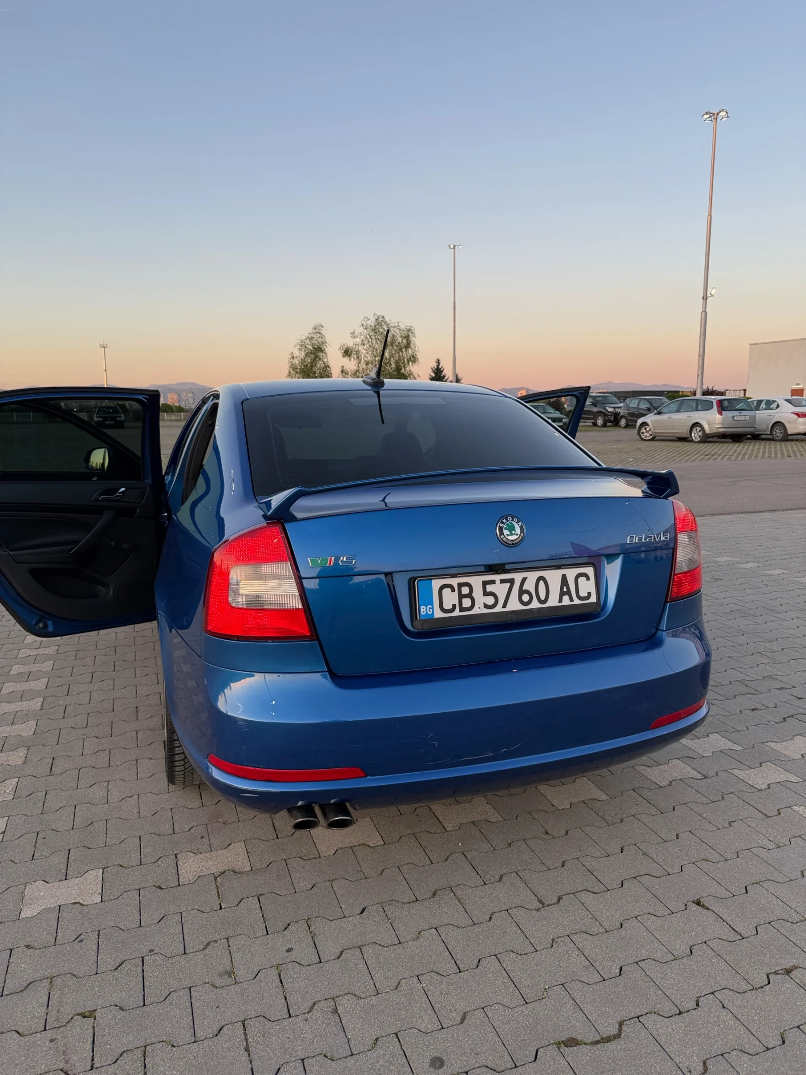 Skoda Octavia VRS, снимка 4 - Автомобили и джипове - 54322765