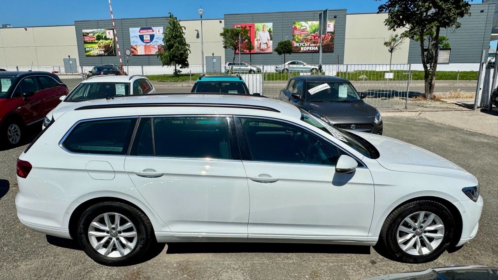 VW Passat 2.0TDI DSG Внос ШВЕЙЦАРИЯ!Digital, LED, PDC, Камер, снимка 4 - Автомобили и джипове - 54771229