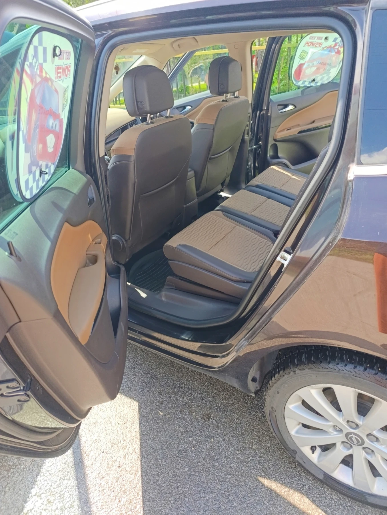 Opel Zafira, снимка 10 - Автомобили и джипове - 54792301
