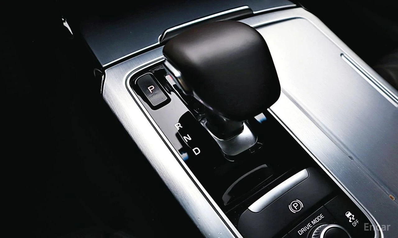 Kia Stinger 3.3 GT AWD* HARMAN KARDON* DISTRONIC* 360* , снимка 14 - Автомобили и джипове - 54893998