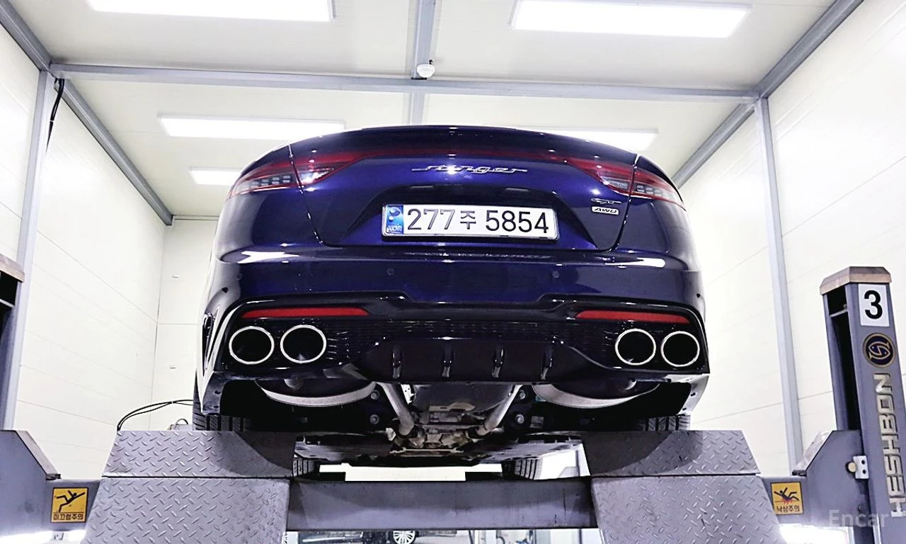 Kia Stinger 3.3 GT AWD* HARMAN KARDON* DISTRONIC* 360* , снимка 5 - Автомобили и джипове - 54893998