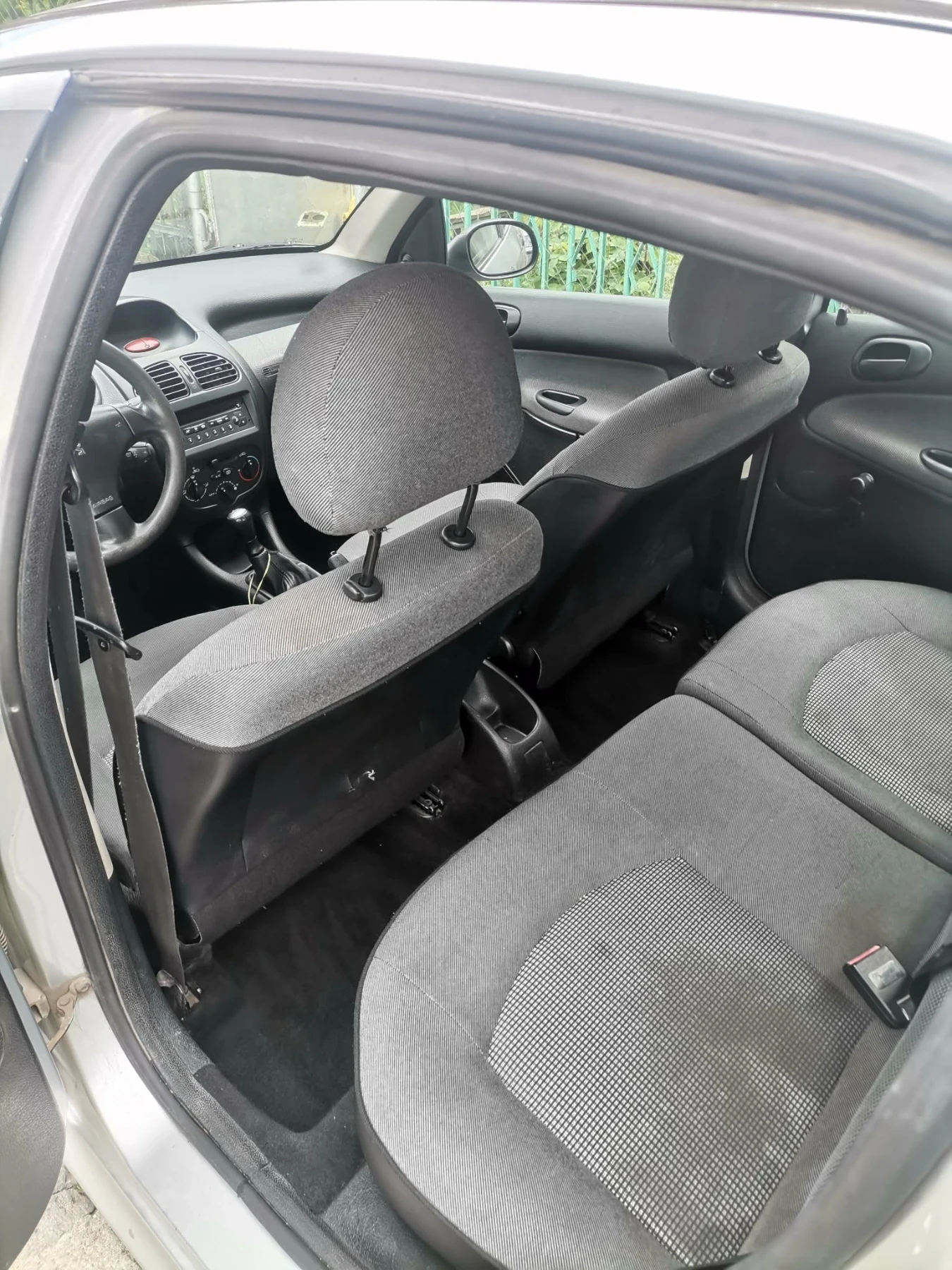 Peugeot 206, снимка 8 - Автомобили и джипове - 54946167