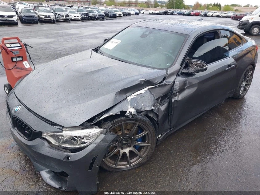 BMW M4 Автокредит Цена до България, снимка 8 - Автомобили и джипове - 55132299