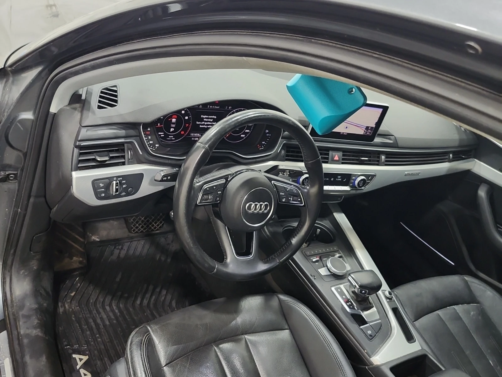 Audi A4 Technik* * QUATTRO* * CARFAX* * АВТО КРЕДИТ* * , снимка 9 - Автомобили и джипове - 55189650