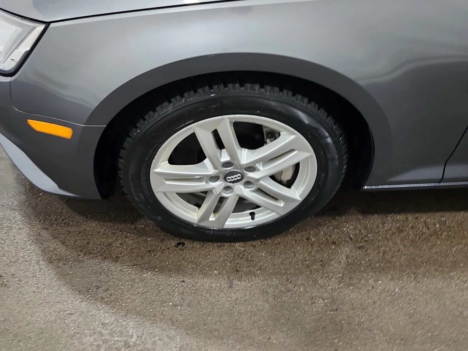 Audi A4 Technik* * QUATTRO* * CARFAX* * АВТО КРЕДИТ* * , снимка 7 - Автомобили и джипове - 55189650