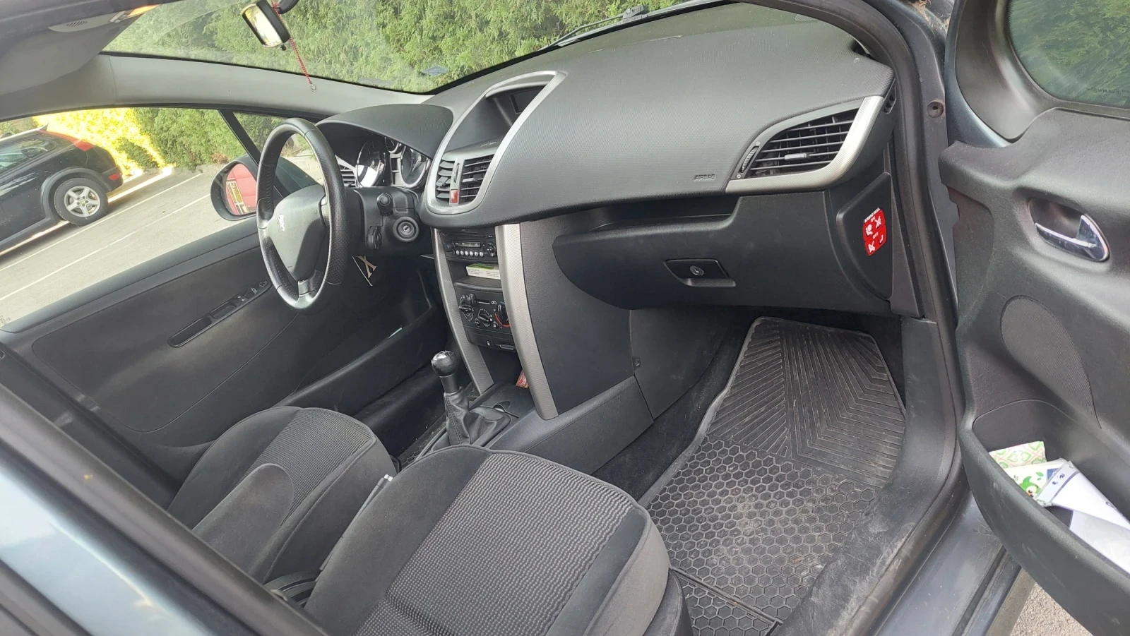 Peugeot 207, снимка 6 - Автомобили и джипове - 55249528