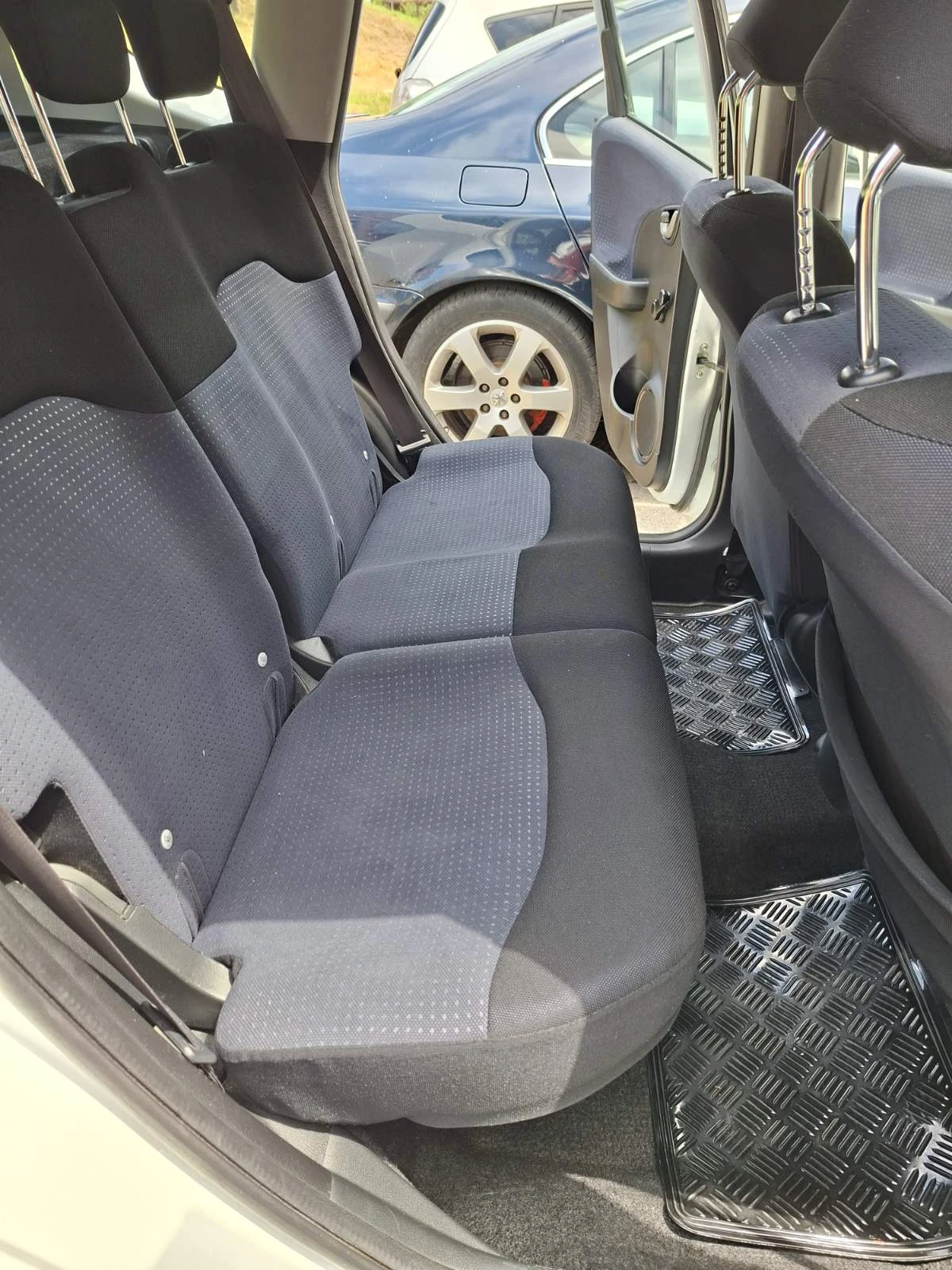 Honda Jazz, снимка 3 - Автомобили и джипове - 55234469