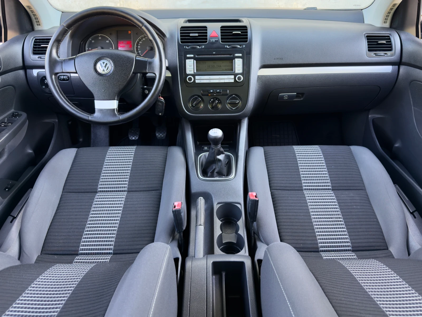 VW Golf 1.9TDi 105hp, снимка 10 - Автомобили и джипове - 55480477