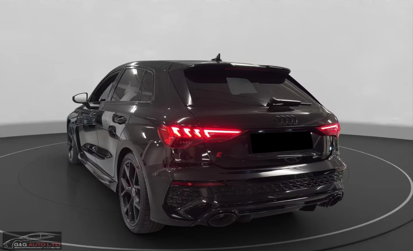 Audi Rs3 SPORTBACK/400HP/CERAMIC/MATRIX/CAM/LED/CPLAY/559q, снимка 5 - Автомобили и джипове - 55493223
