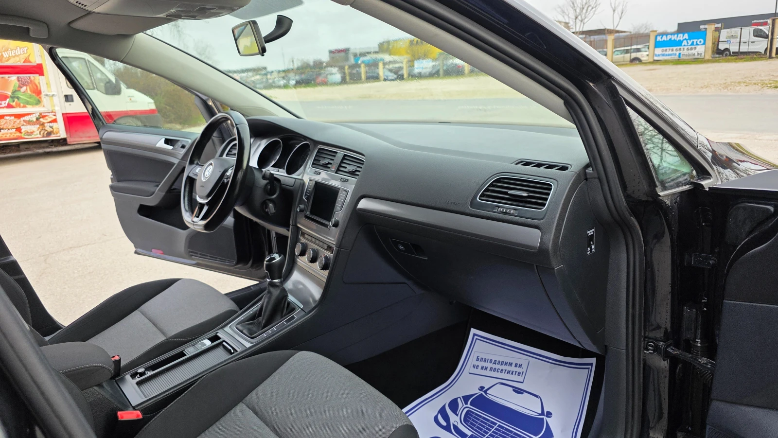 VW Golf КАТО ЧИСТО НОВ, снимка 13 - Автомобили и джипове - 55607553
