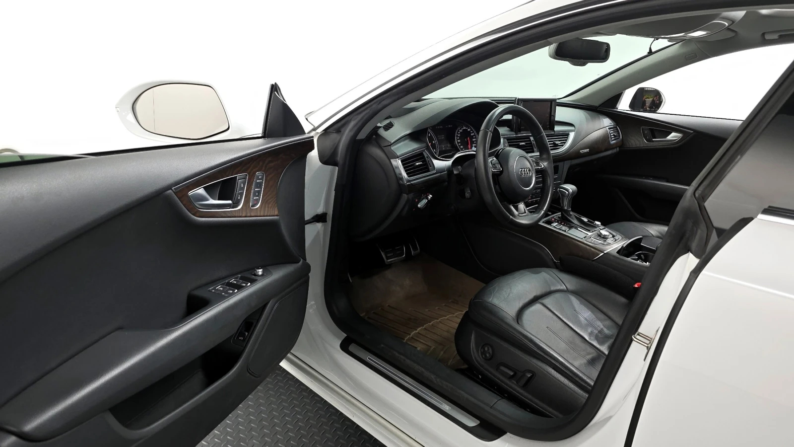 Audi A7 3.0TDI QUATTRO * ПОДГРЕВИ * HUD * ЛЮК, снимка 9 - Автомобили и джипове - 55641231