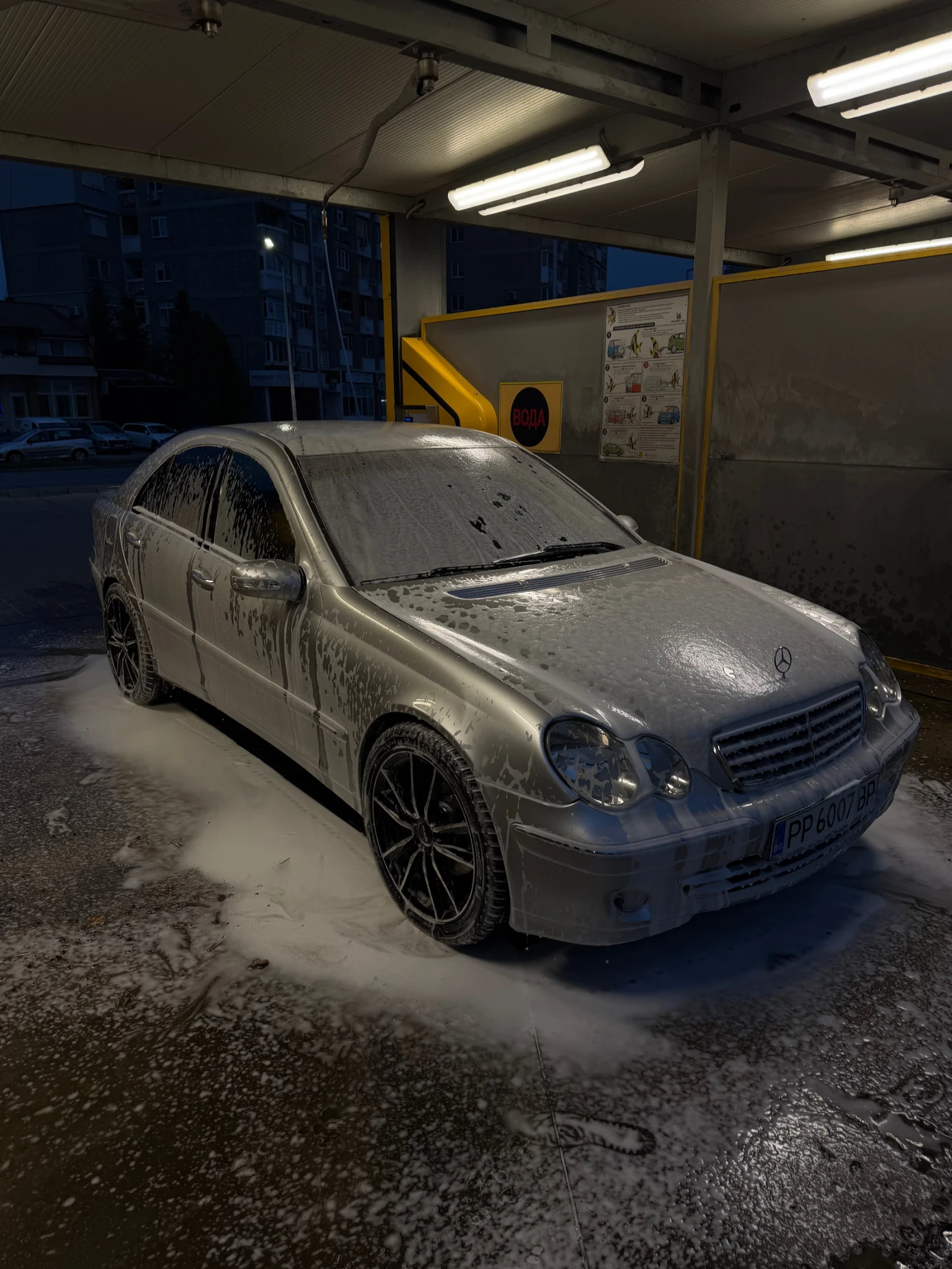 Mercedes-Benz C 270 Мултимедия , снимка 9 - Автомобили и джипове - 56078777