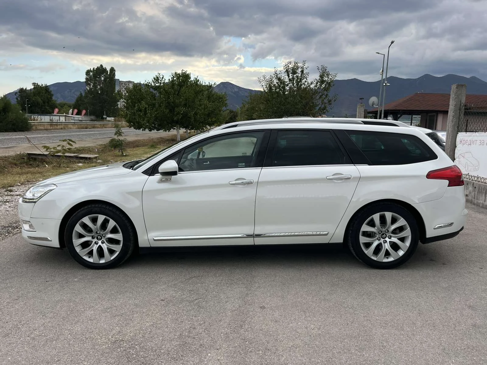Citroen C5 2.0HDI 163кс АВТОМАТ NAVI КЛИМАТРОНИК ВНОС ИТАЛИЯ, снимка 6 - Автомобили и джипове - 56248490
