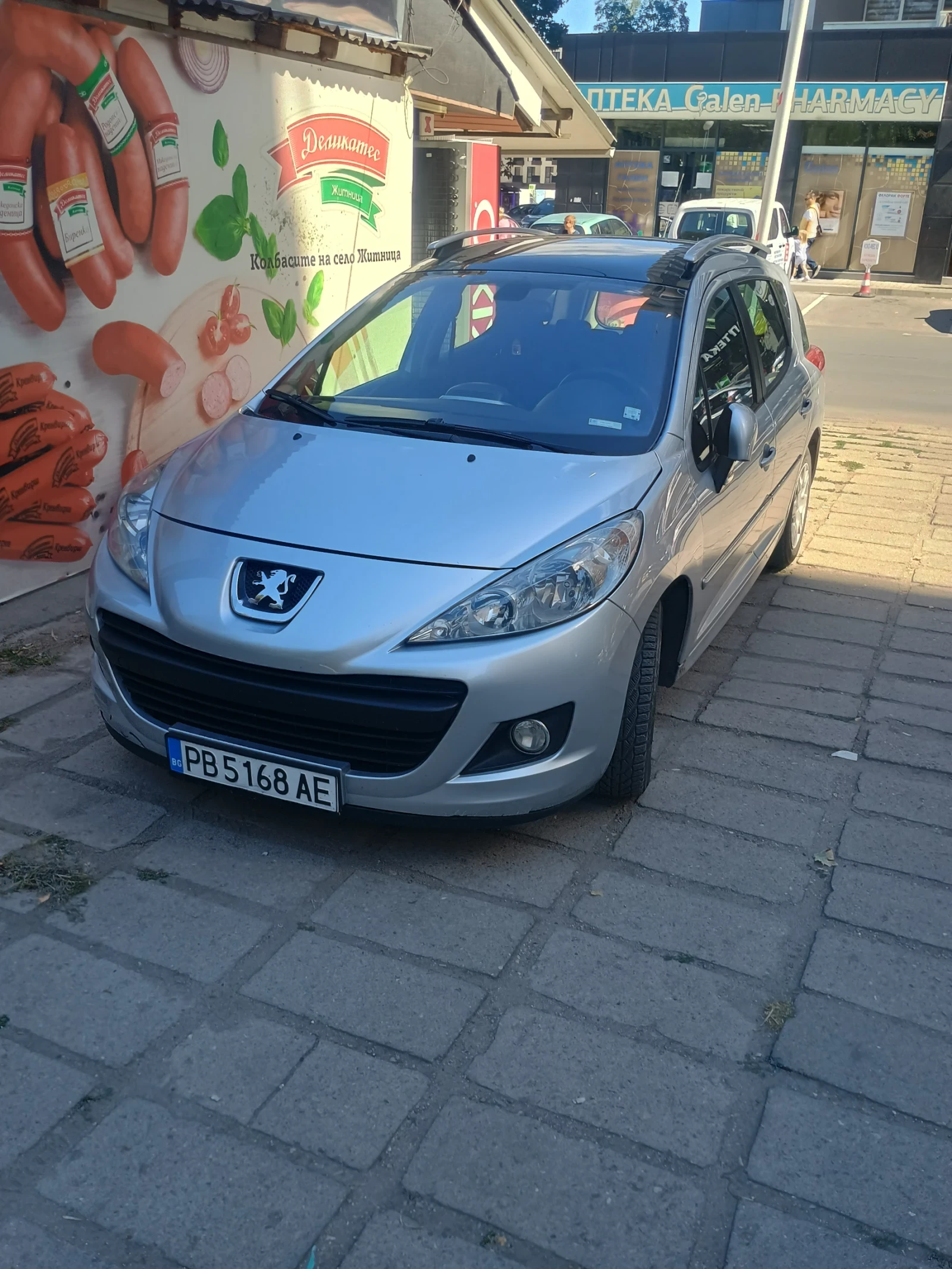 Peugeot 207 Комби , снимка 11 - Автомобили и джипове - 56460613