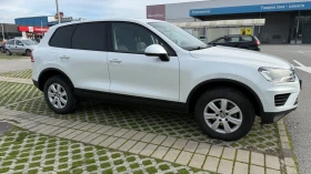 VW Touareg 3.0 TDI, снимка 2