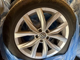 VW Tiguan 2.0 TDI 4MOTION Автомат, снимка 15