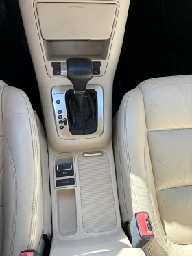 VW Tiguan 2.0 TDI 4MOTION Автомат, снимка 17