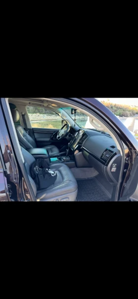 Toyota Land cruiser 200 | Mobile.bg    6