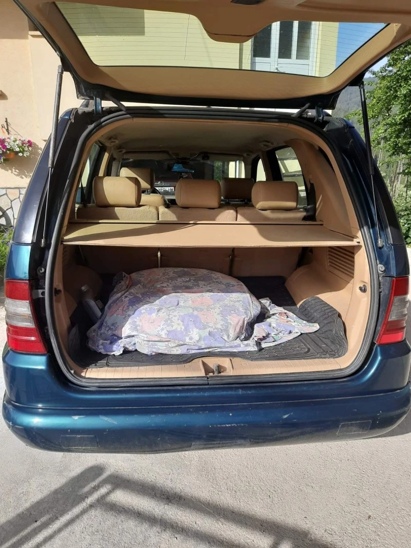 Mercedes-Benz ML 320, снимка 10 - Автомобили и джипове - 46861052