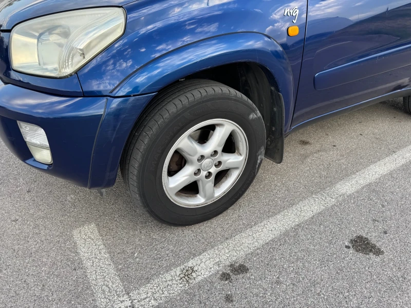 Toyota Rav4 2.0 VVTI, снимка 6 - Автомобили и джипове - 51968247