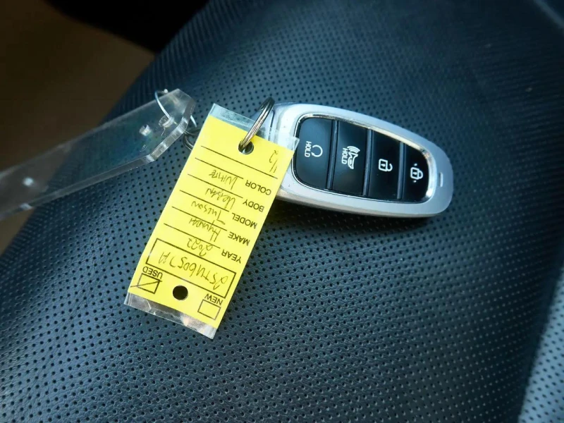 Hyundai Tucson Пано* Подгрев* AWD* Камера, снимка 16 - Автомобили и джипове - 52318055