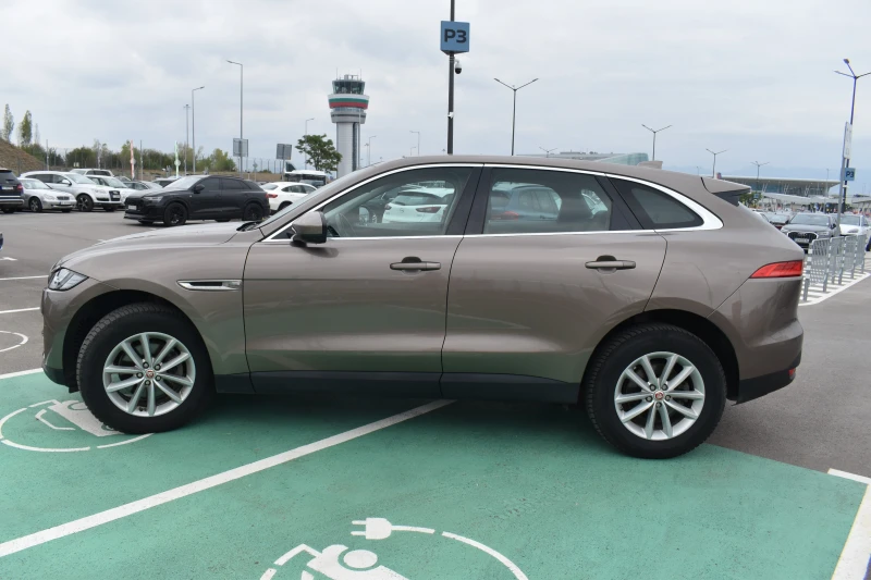 Jaguar F-PACE 2.0D ПЪРВИ СОБСТВЕНИК, снимка 3 - Автомобили и джипове - 52829743