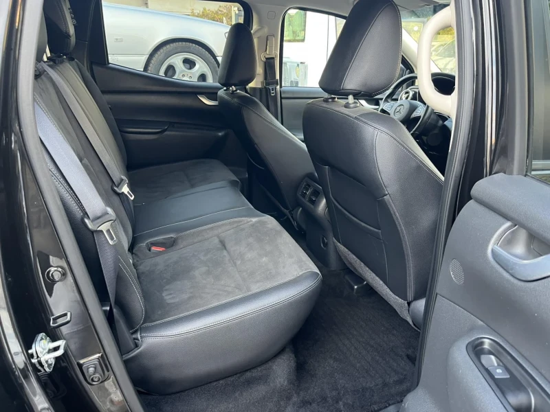 Mercedes-Benz X-Klasse 350d/360 Камери/Подгрев/Hard Top, снимка 15 - Автомобили и джипове - 52349050