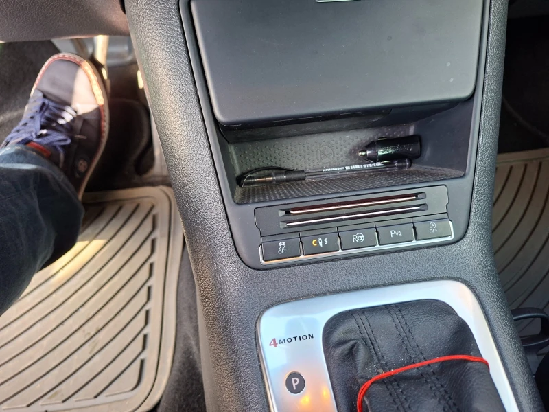 VW Tiguan R-line, снимка 9 - Автомобили и джипове - 53124167