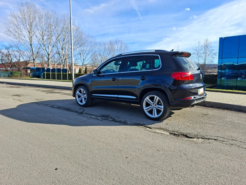 VW Tiguan R-line, снимка 5 - Автомобили и джипове - 53124167