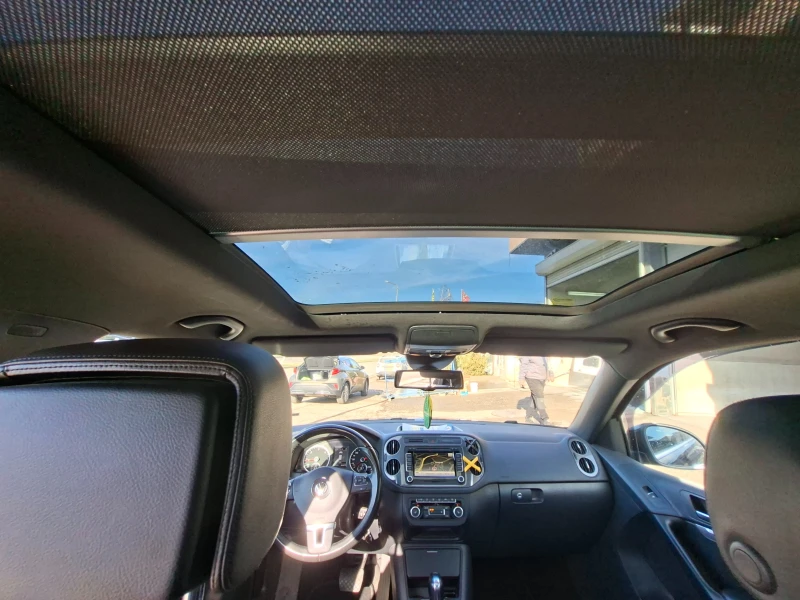 VW Tiguan R-line, снимка 14 - Автомобили и джипове - 53124167