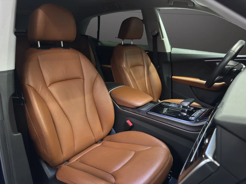Audi Q8 3.0TDI 52600км!!!, снимка 13 - Автомобили и джипове - 53358600