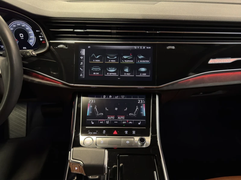 Audi Q8 3.0TDI 52600км!!!, снимка 11 - Автомобили и джипове - 53358600