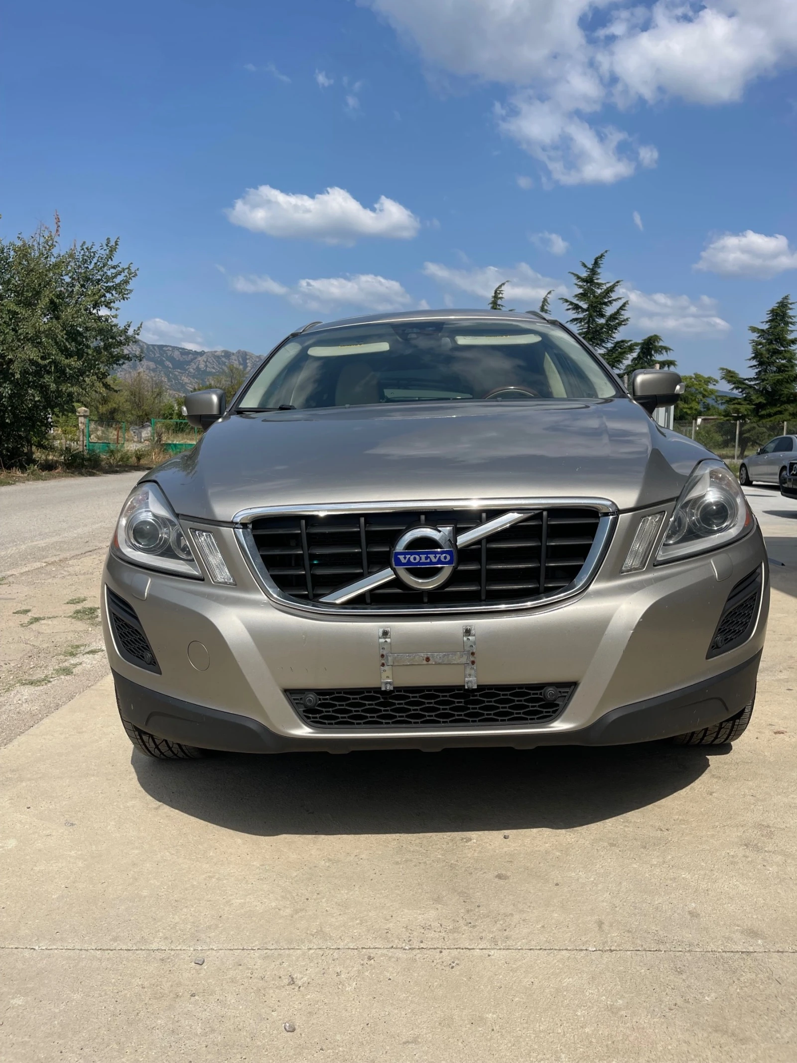 Volvo XC60 3.0 AWD t5 - изображение 5